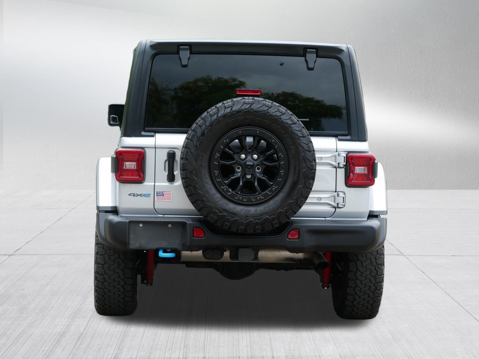 Used 2023 Jeep Wrangler Unlimited Rubicon 4xe AWD/4WD image 6