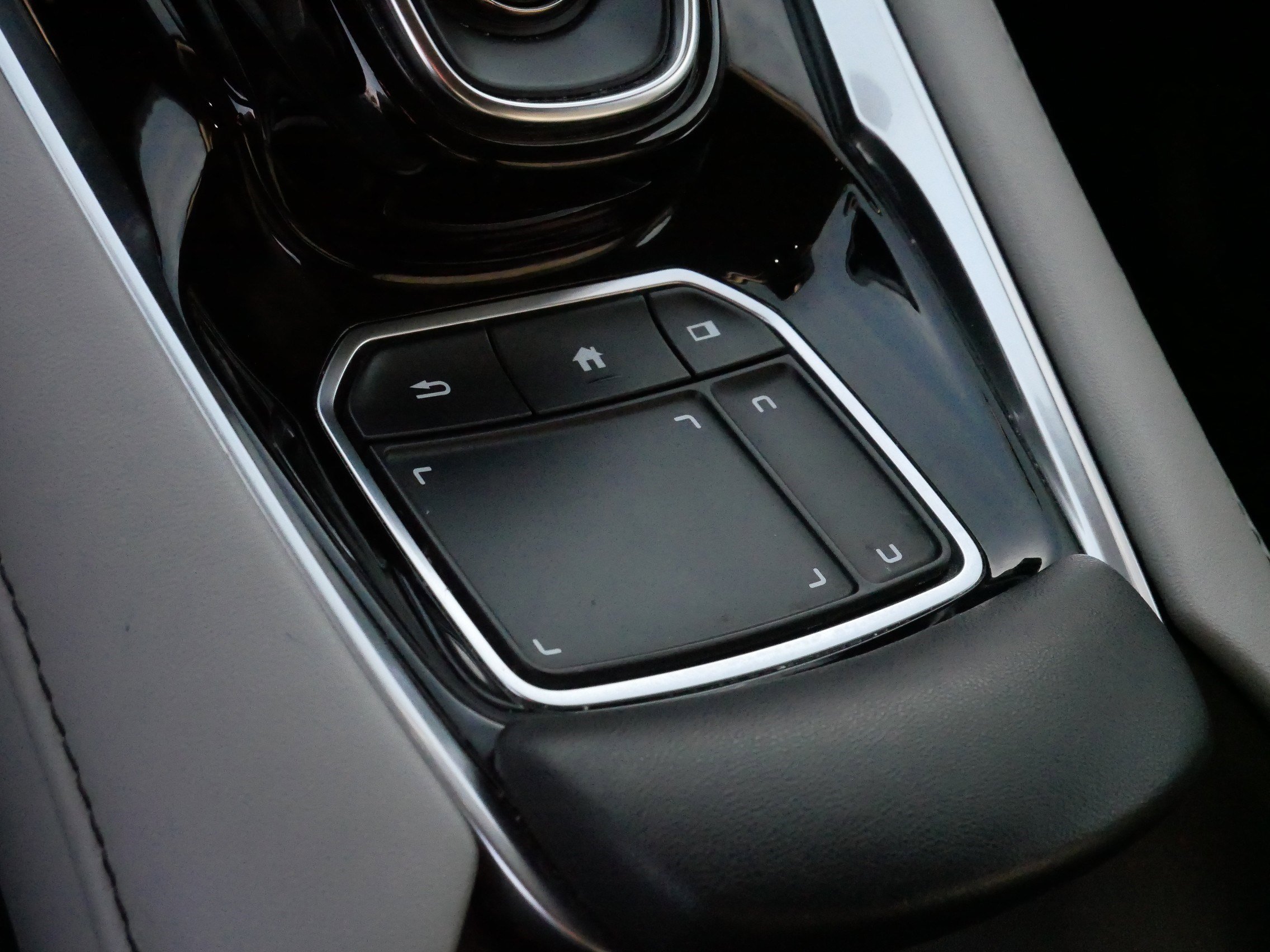 Used 2020 Acura RDX AWD w/ Technology Package image 25