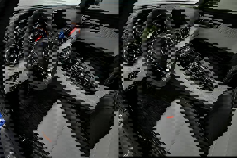 Used 2017 Mercedes-Benz AMG GT S w/ Exclusive Interior Package image 18