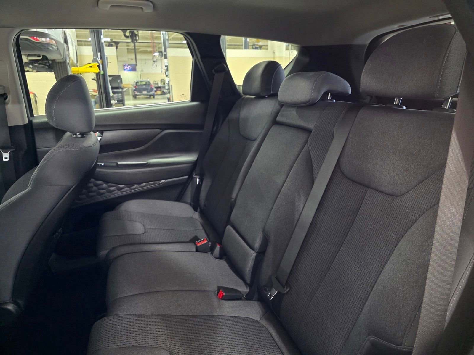 Certified 2023 Hyundai Santa Fe SE FWD image 14