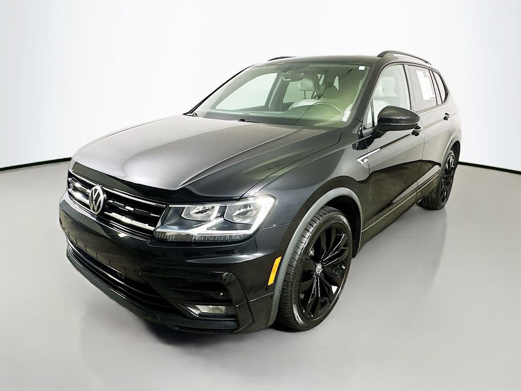 Used 2021 Volkswagen Tiguan SE R-Line image 3
