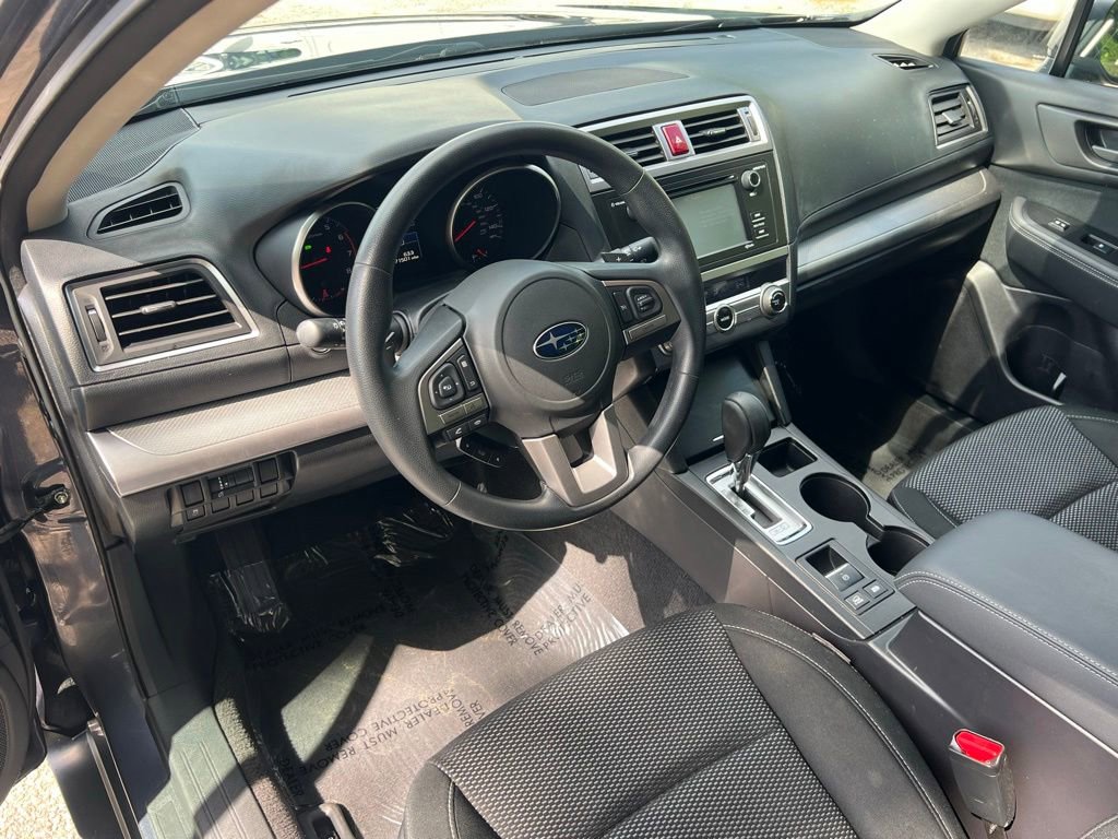 Used 2017 Subaru Outback 2.5i AWD/4WD image 11