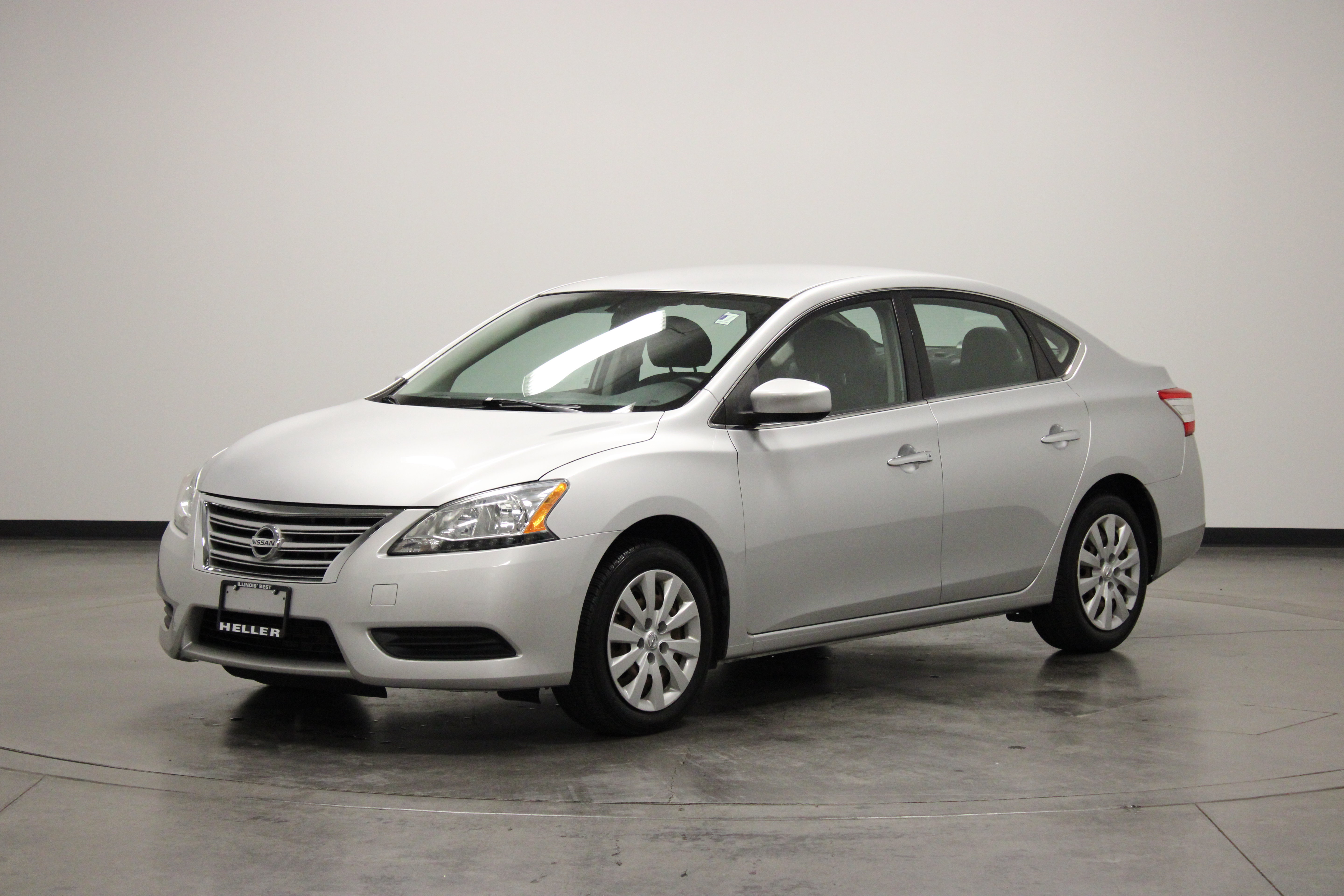 Used 2014 Nissan Sentra S FWD image 4