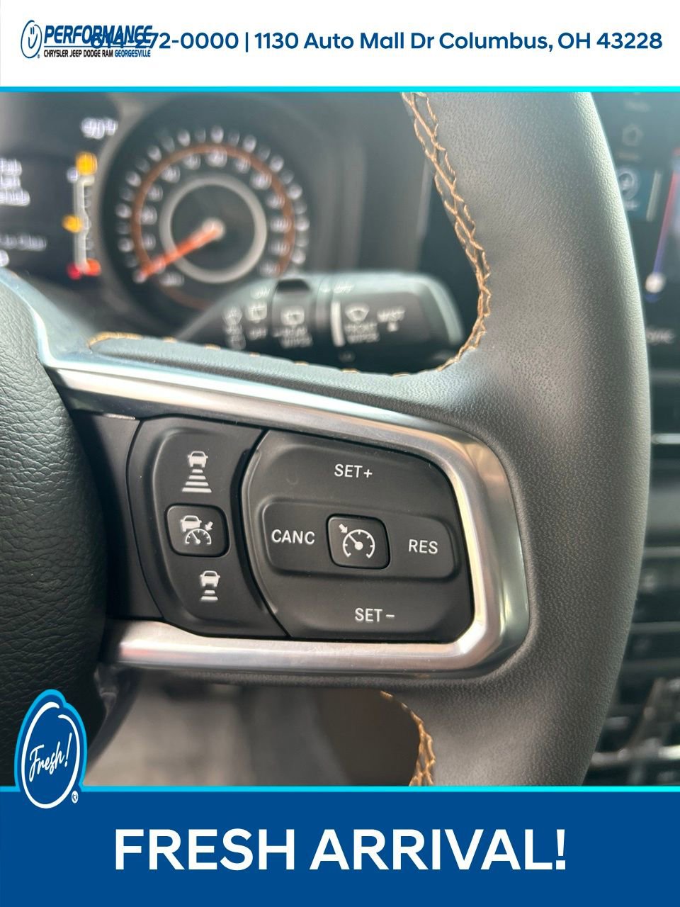 Used 2024 Jeep Wrangler Unlimited Sahara AWD/4WD image 18