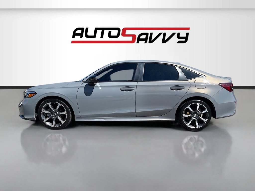 Used 2025 Honda Civic Sport Touring image 4