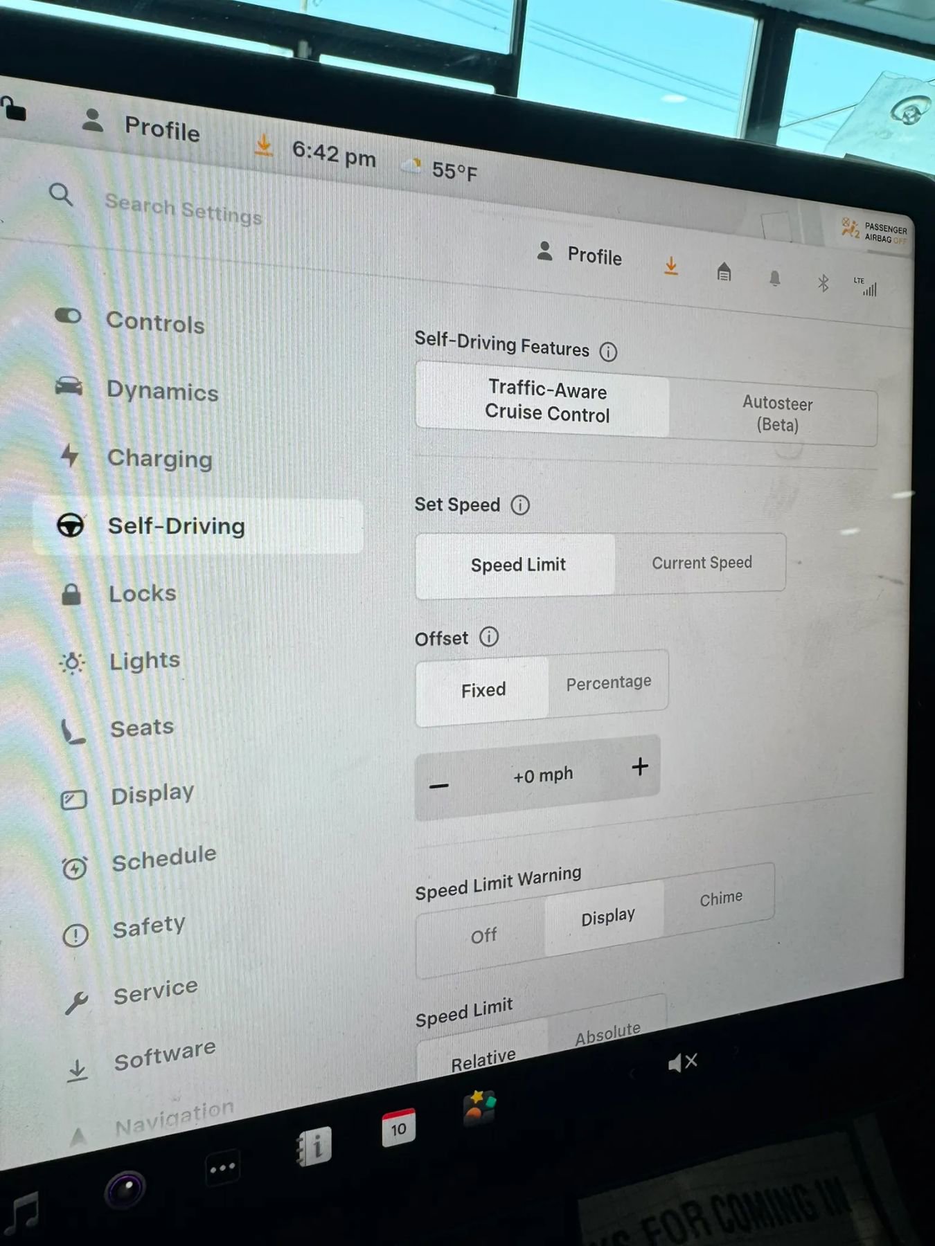 Used 2024 Tesla Model Y Long Range image 31