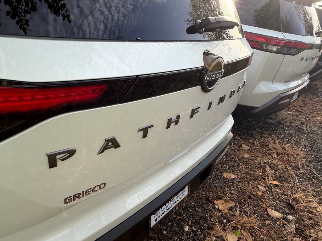 New 2026 Nissan Pathfinder SV FWD image 8