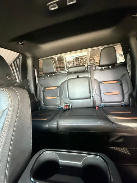 Used 2022 GMC Sierra 1500 AT4 w/ AT4 Preferred Package AWD/4WD image 17