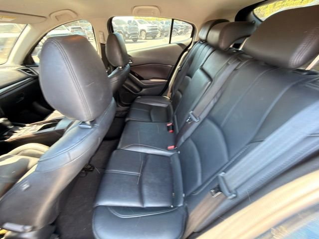 Used 2017 MAZDA MAZDA3 Touring image 7