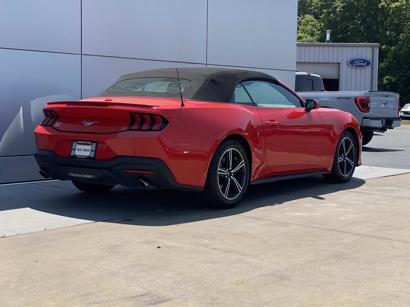 Used 2024 Ford Mustang Premium RWD image 4