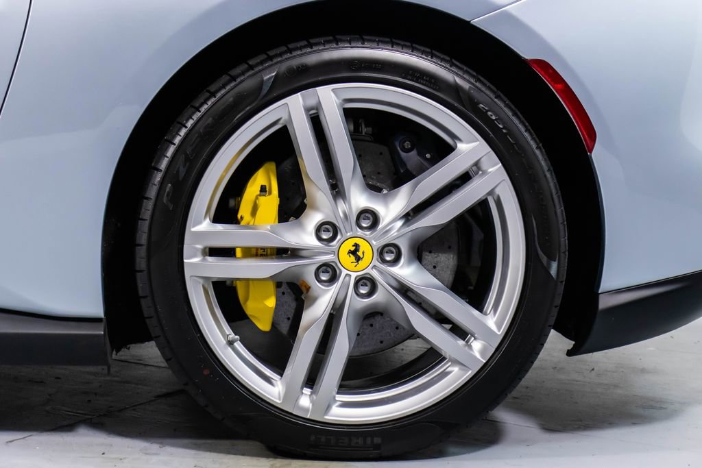 Certified 2022 Ferrari Portofino M image 62