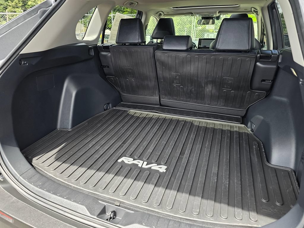 Certified 2023 Toyota RAV4 XLE Premium AWD/4WD image 14