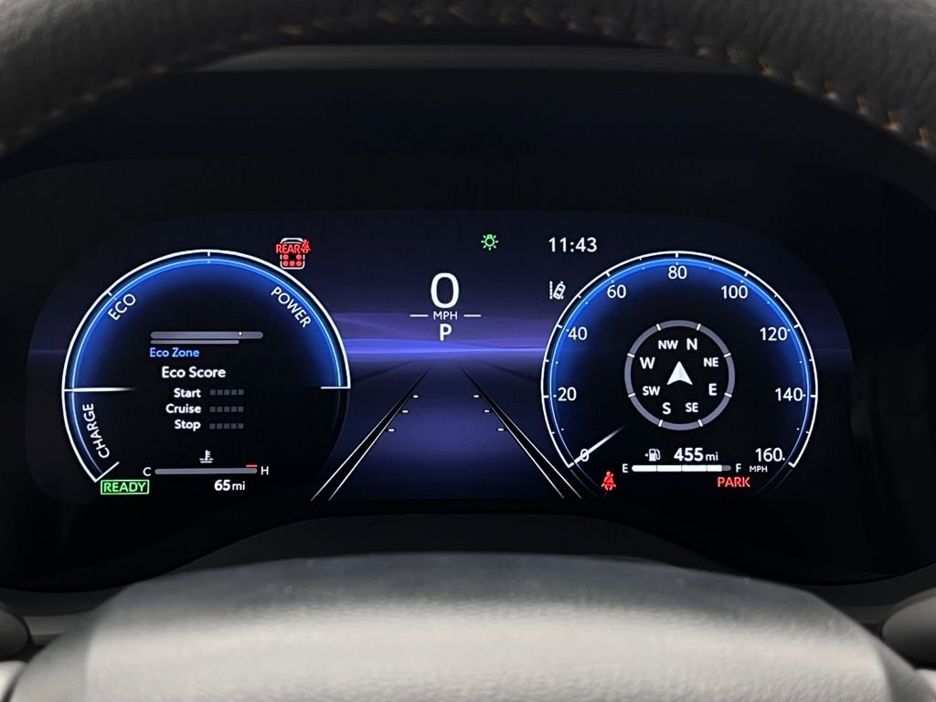 Used 2025 Toyota Sienna XLE Woodland Edition image 21