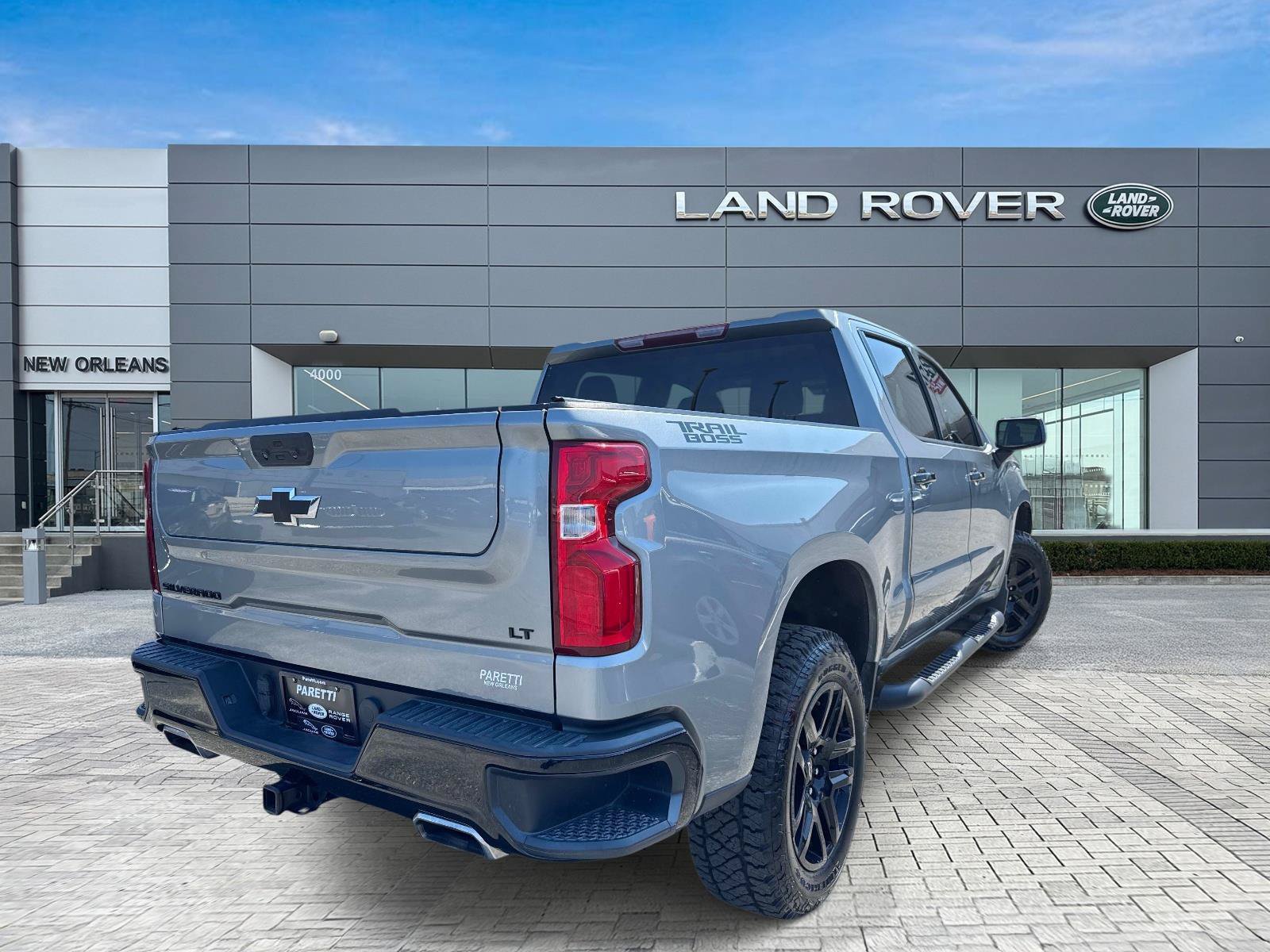 Used 2023 Chevrolet Silverado 1500 LT Trail Boss w/ Protection Package AWD/4WD image 6