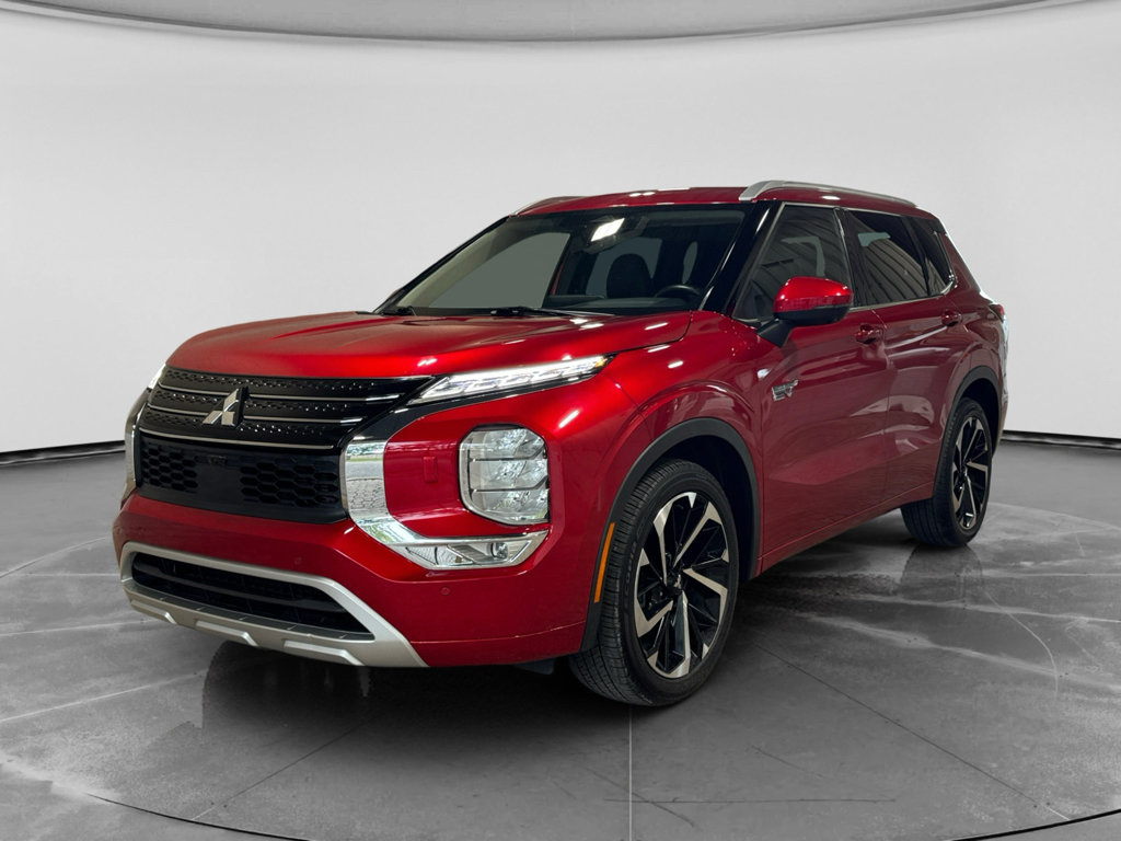 Used 2023 Mitsubishi Outlander SEL AWD/4WD image 1