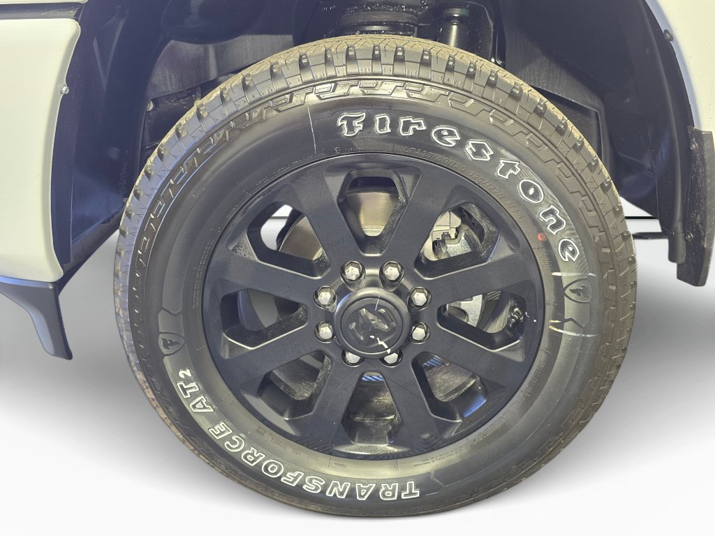 New 2026 RAM 3500 Big Horn AWD/4WD image 12