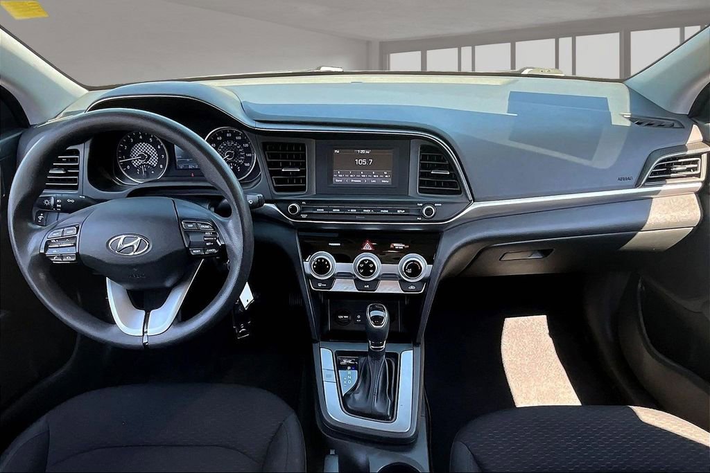 Used 2019 Hyundai Elantra SE w/ Cargo Package FWD image 7