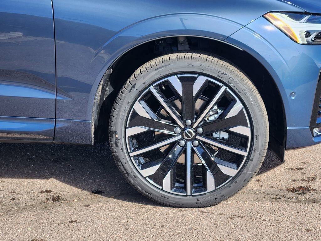 New 2026 Volvo XC60 B5 Ultra w/ Protection Package Premier image 29