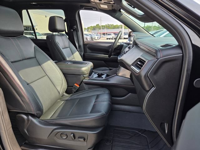 Used 2024 Chevrolet Tahoe RST w/ Luxury Package AWD/4WD image 24