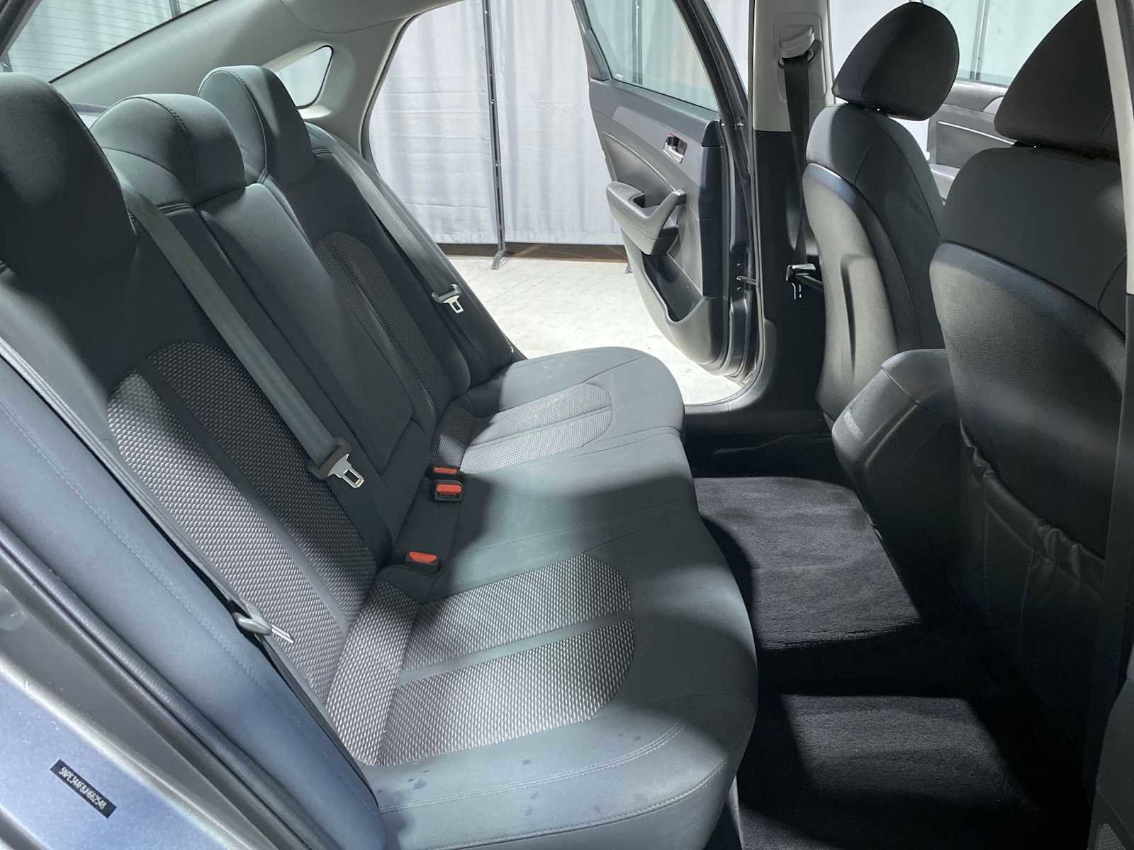 Used 2018 Hyundai Sonata SEL FWD image 13