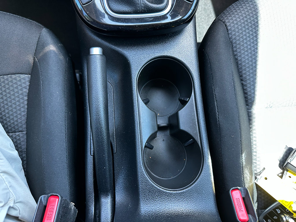 Used 2023 Kia Soul S FWD image 18