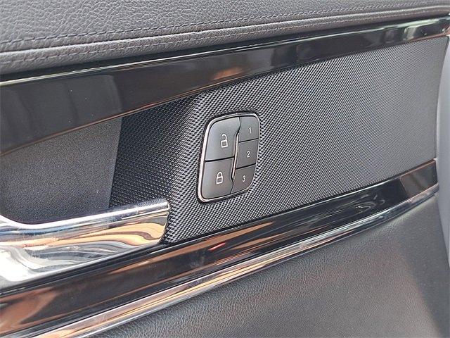 Used 2022 Lincoln Nautilus Reserve image 20