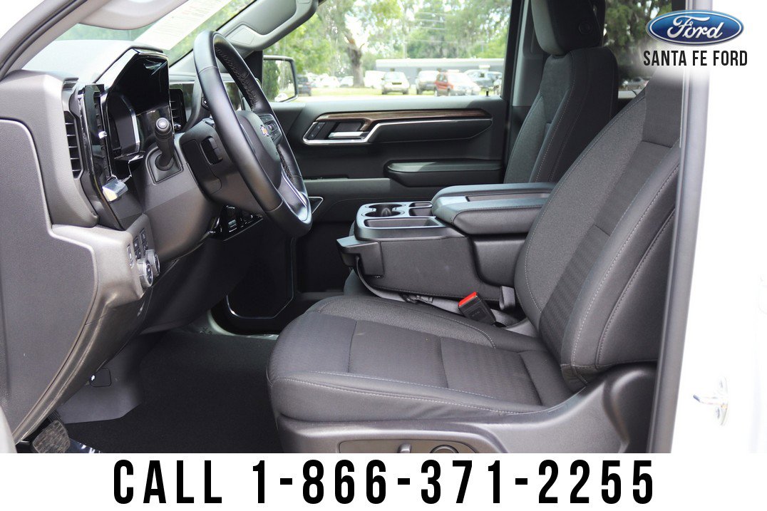 Used 2025 Chevrolet Silverado 1500 LT image 23