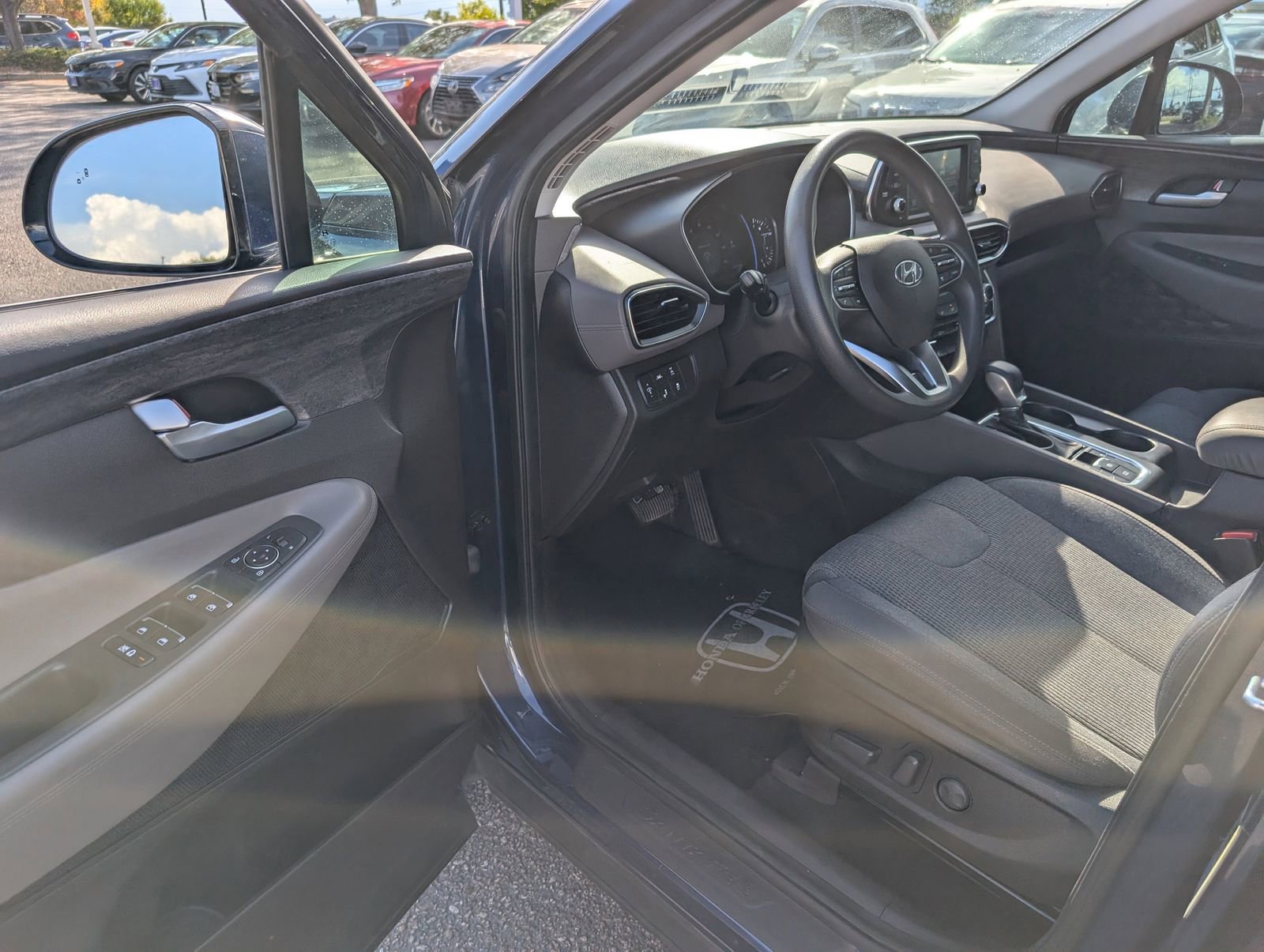 Used 2020 Hyundai Santa Fe SEL image 9