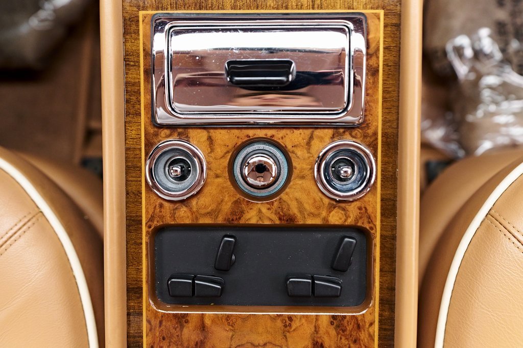 Used 1990 Rolls-Royce Silver Spur II image 90