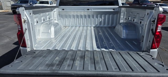 Used 2022 Chevrolet Silverado 1500 LT image 7