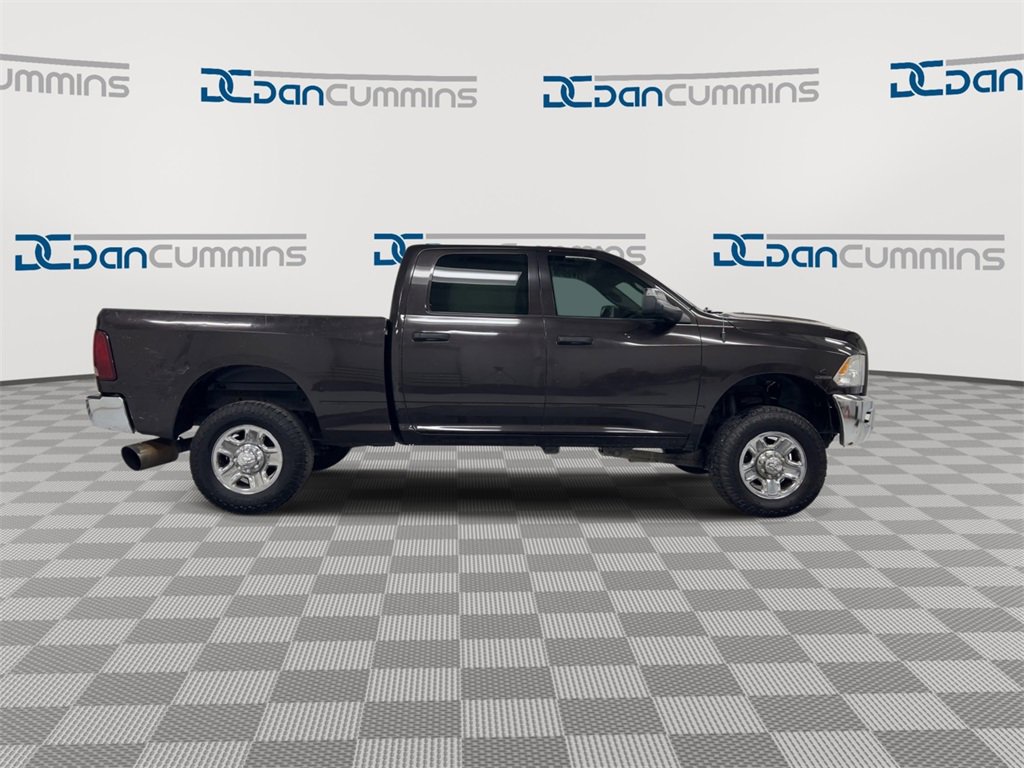 Used 2017 RAM 3500 Tradesman w/ Chrome Appearance Group image 9