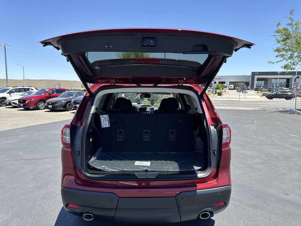 New 2026 Subaru Ascent Limited AWD/4WD image 21
