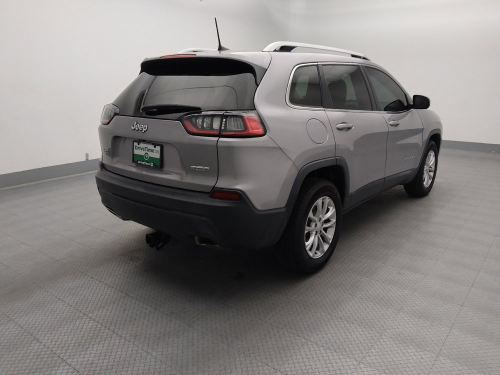 Used 2019 Jeep Cherokee Latitude w/ Cold Weather Group AWD/4WD image 9