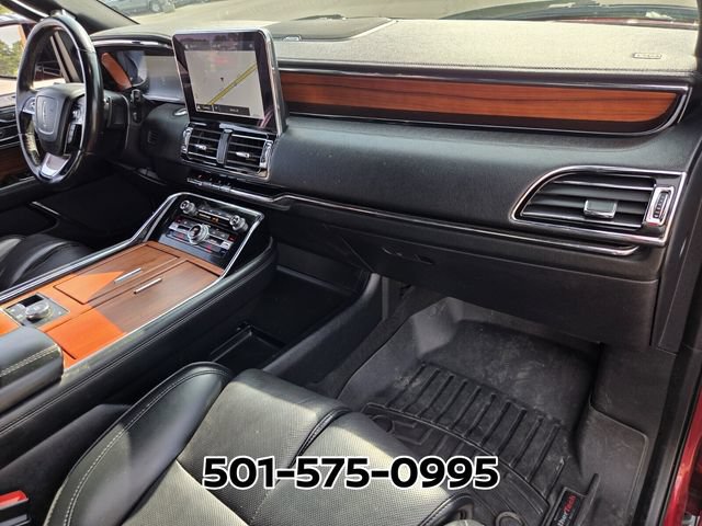 Used 2019 Lincoln Navigator Premiere AWD/4WD image 17