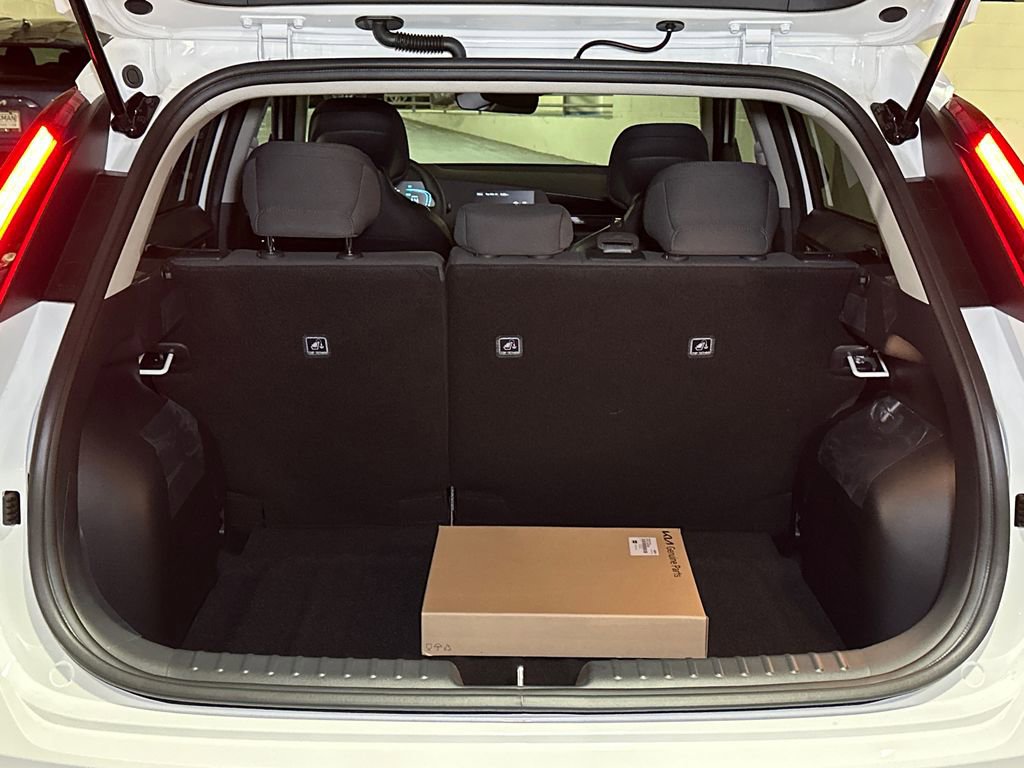 New 2026 Kia Niro LX image 5