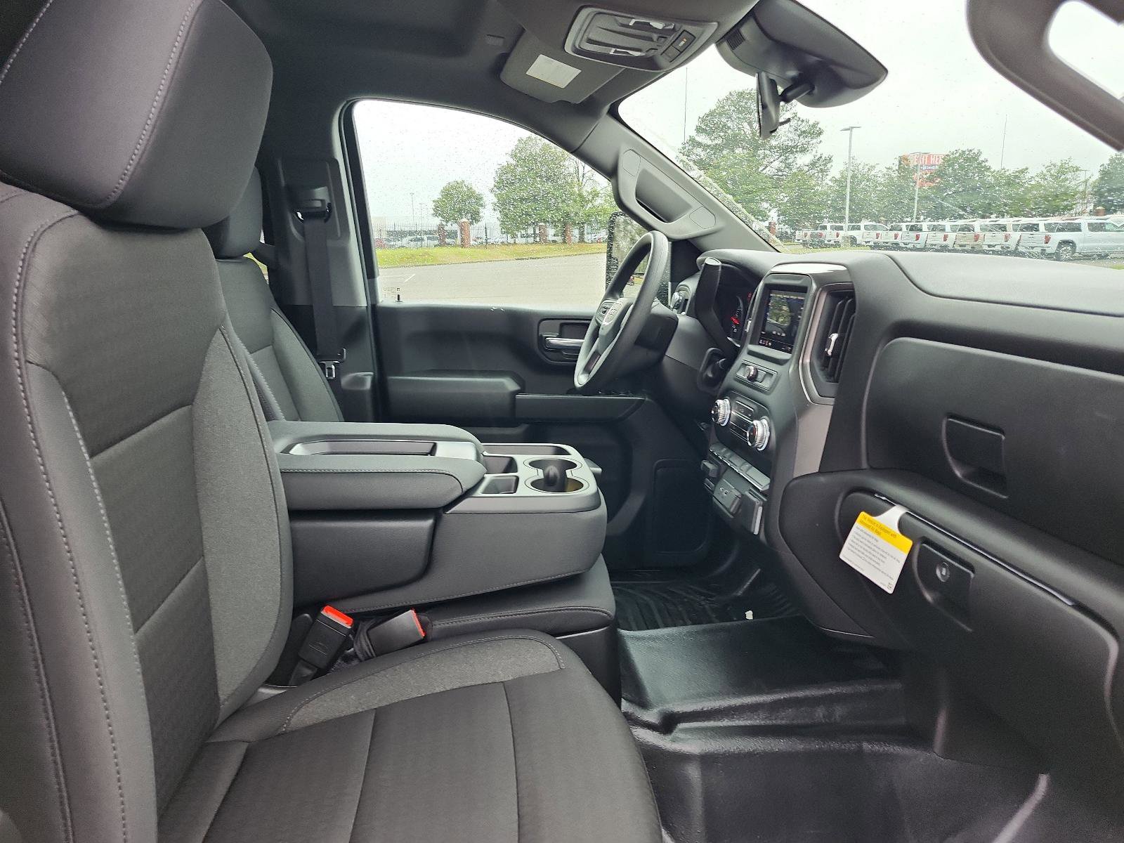 New 2026 GMC Sierra 3500 Pro w/ Convenience Package image 7