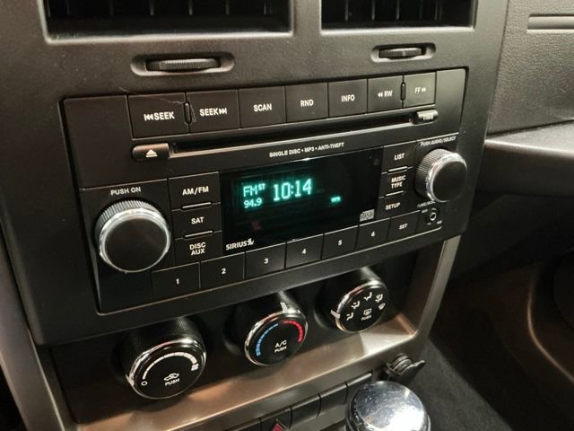 Used 2012 Jeep Liberty Sport AWD/4WD image 23
