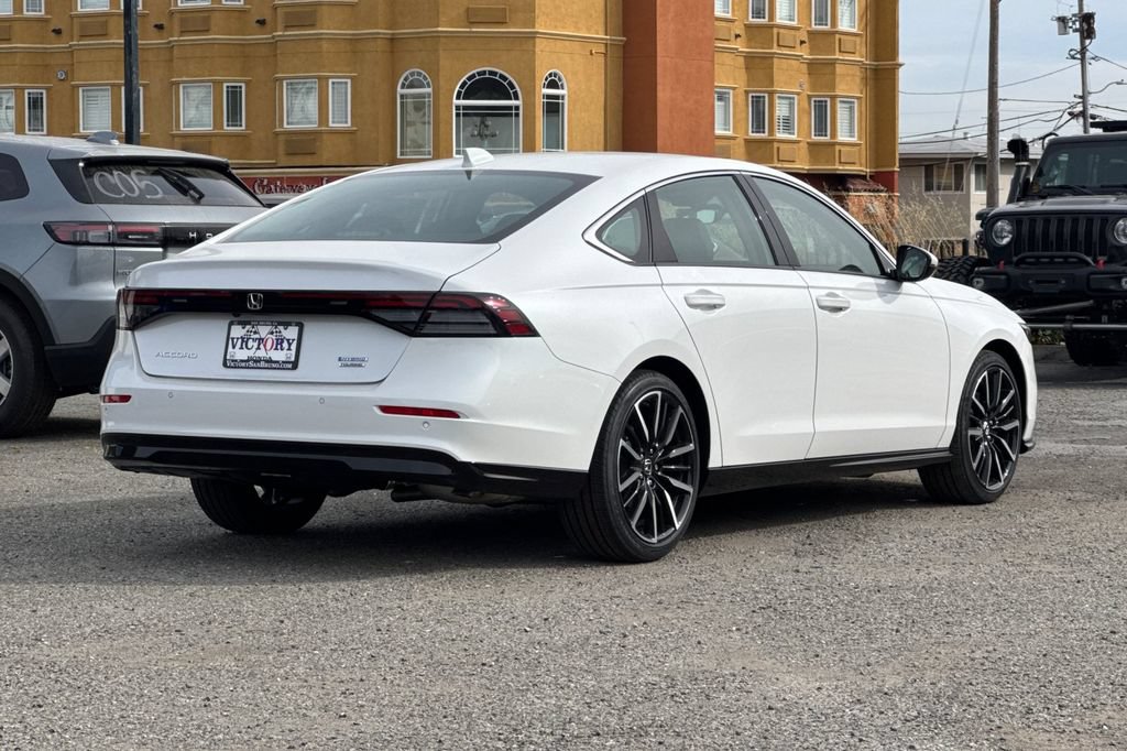 New 2026 Honda Accord Touring image 4