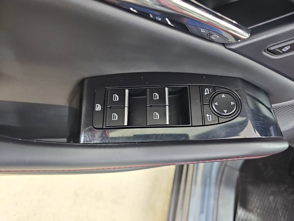 Used 2022 MAZDA CX-30 AWD 2.5 S w/ Preferred Package image 32
