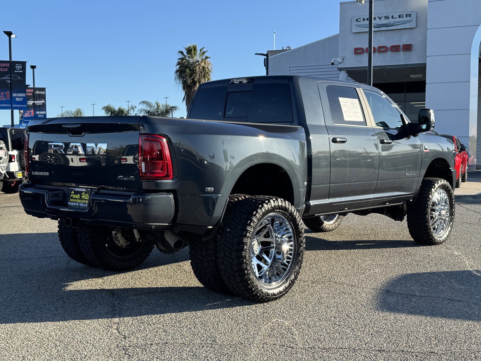 Used 2026 RAM 3500 Laramie w/ Towing Technology Group image 5