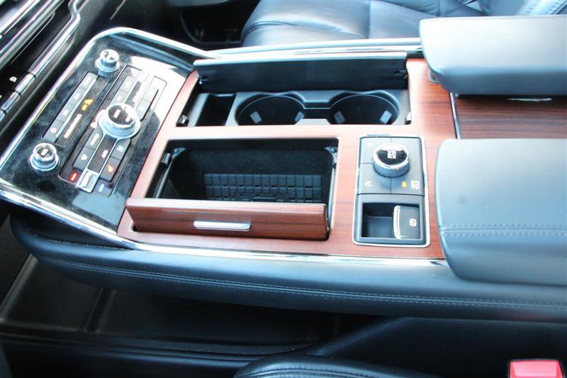 Used 2022 Lincoln Navigator Reserve image 29