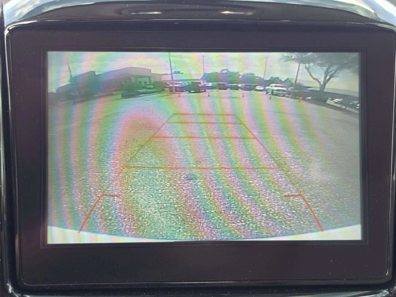 Used 2019 Chevrolet Traverse LT FWD image 26