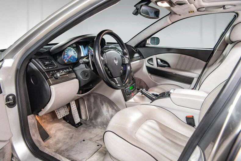 Used 2006 Maserati Quattroporte image 11