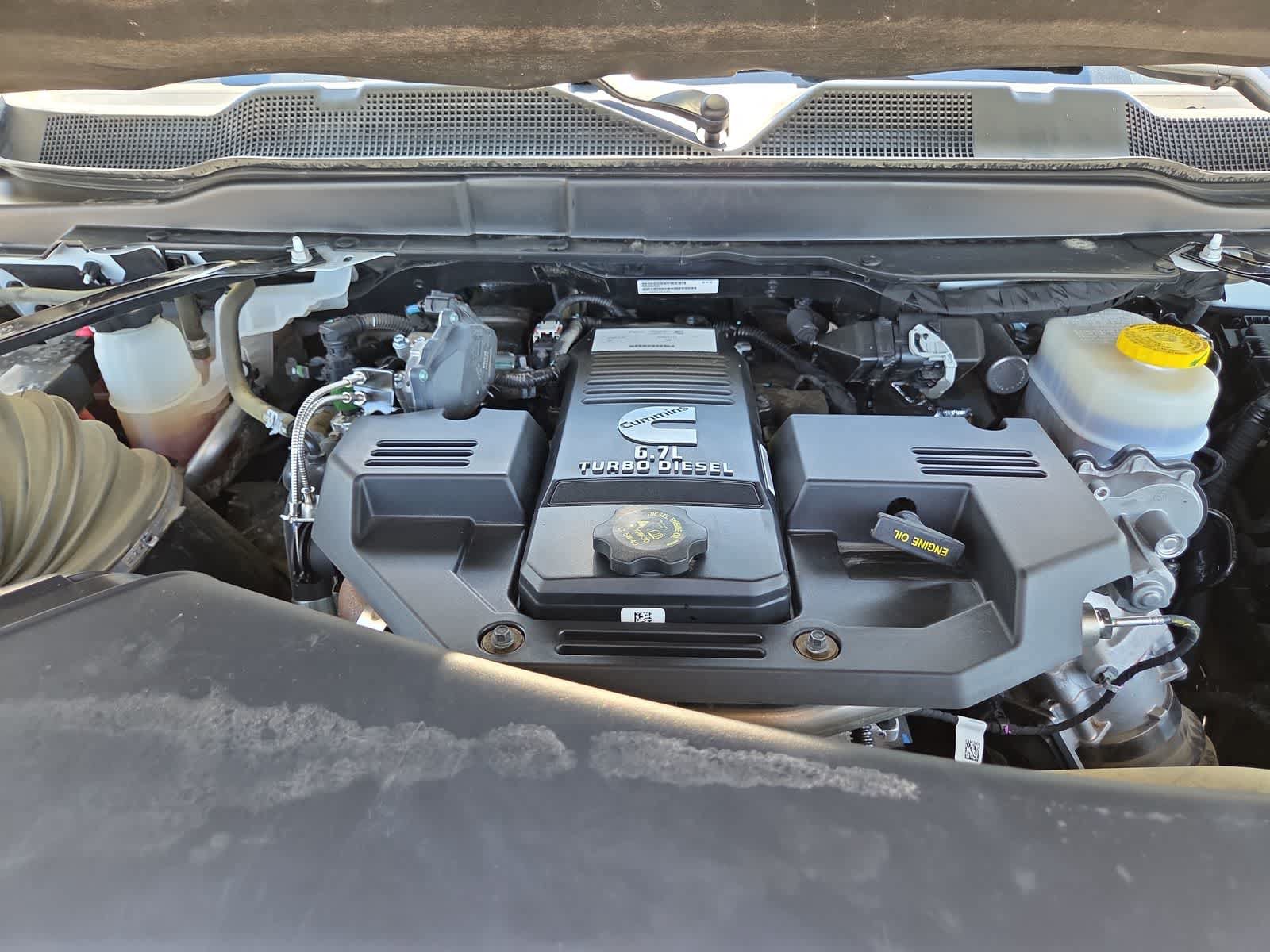 Used 2024 RAM 2500 Laramie w/ Safety Group AWD/4WD image 17