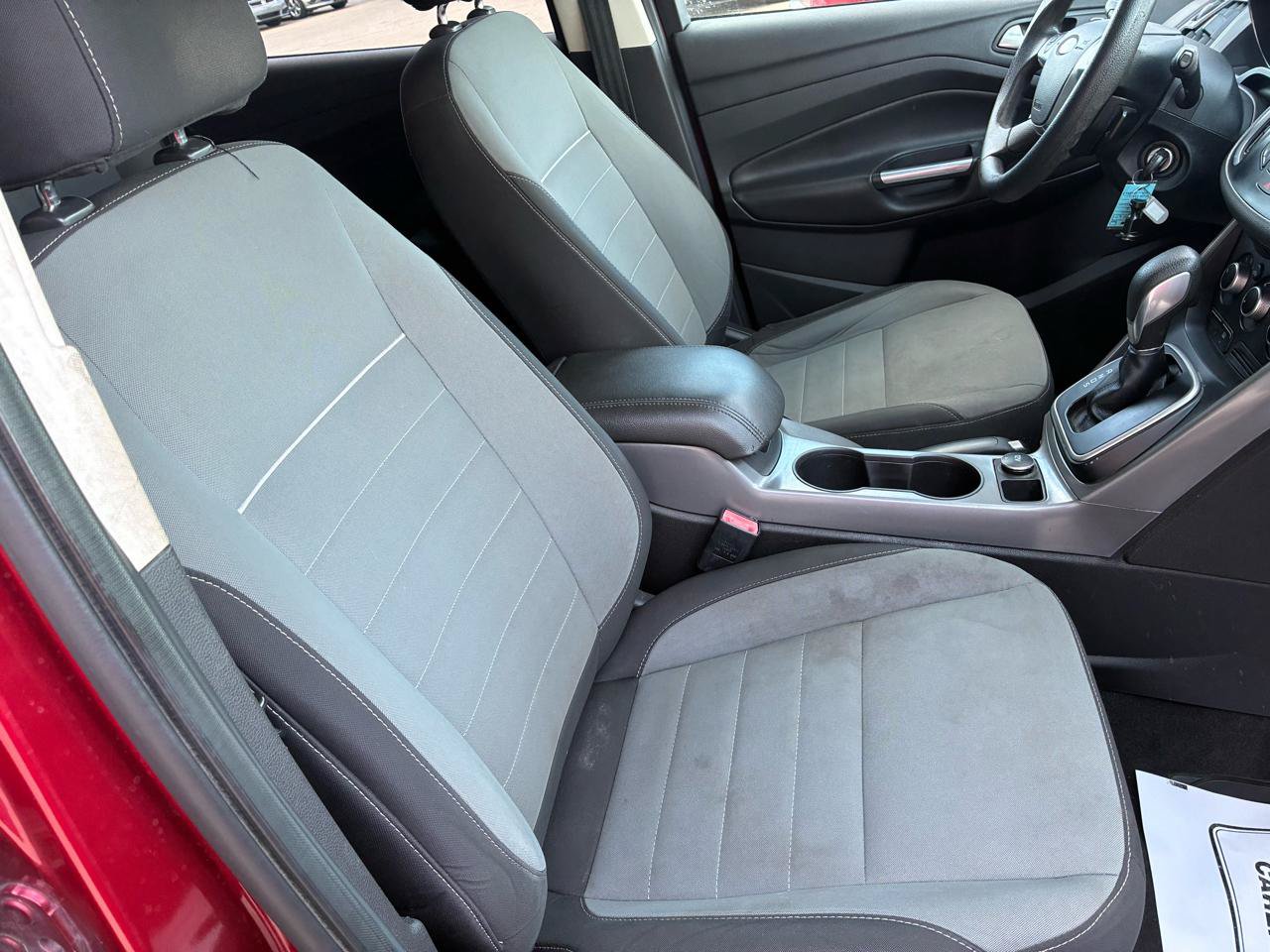 Used 2013 Ford Escape SE FWD image 12