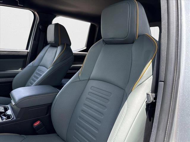 Used 2024 Toyota Tacoma 4x4 Double Cab Hybrid image 9