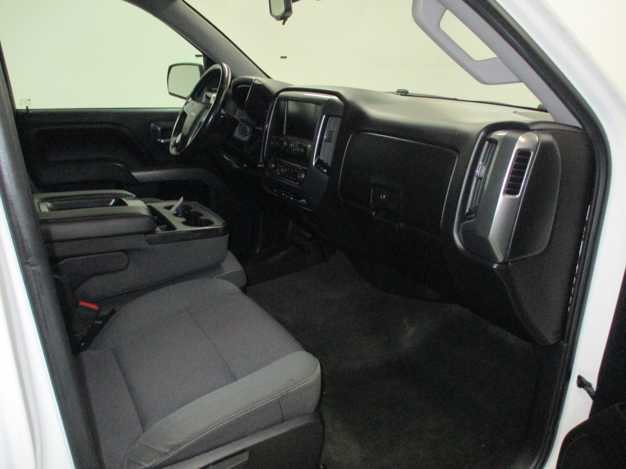 Used 2015 Chevrolet Silverado 1500 LT w/ All Star Edition AWD/4WD image 13