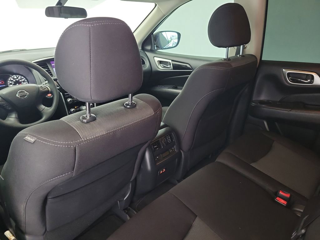 Used 2020 Nissan Pathfinder S image 14