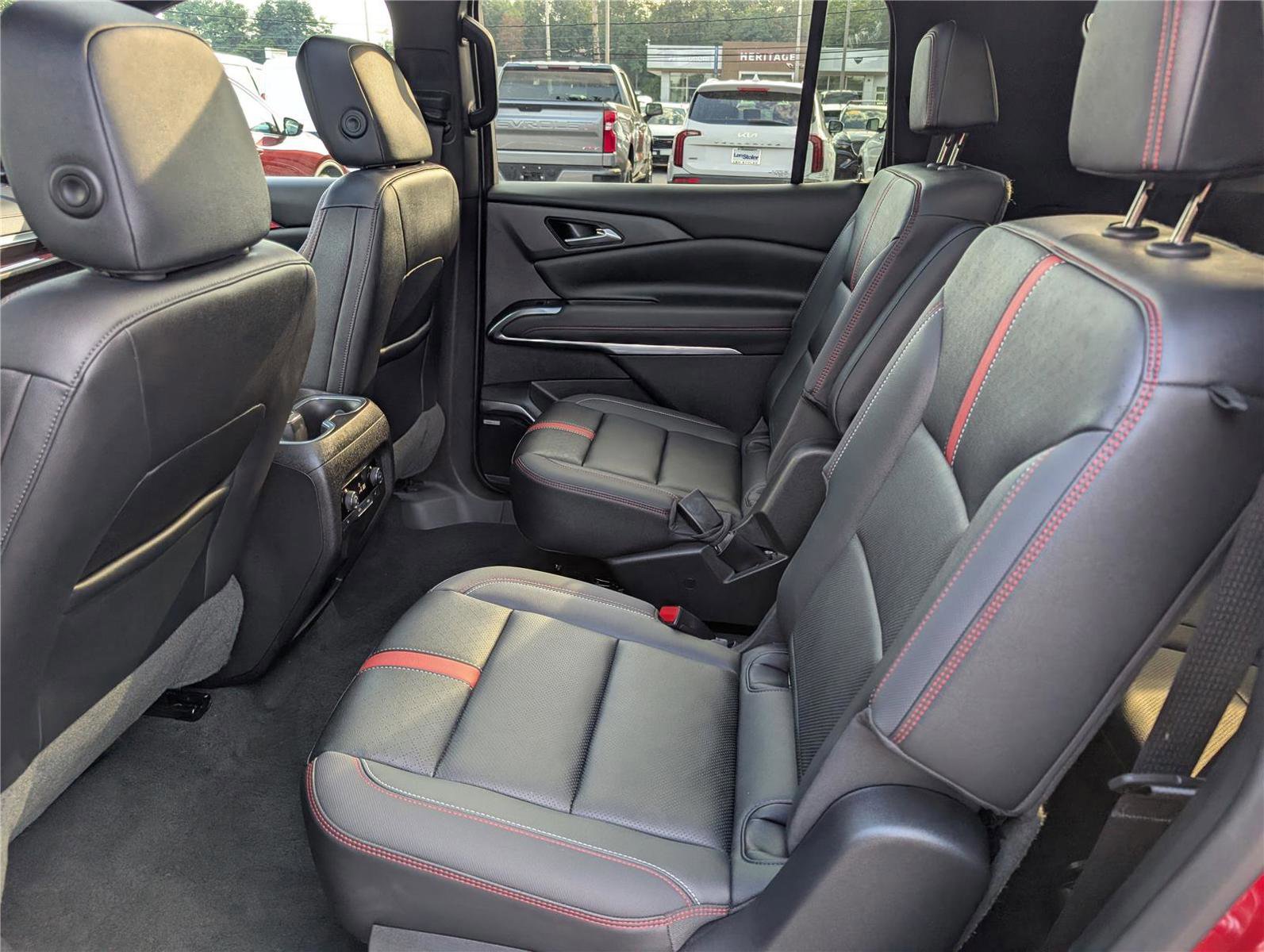 Used 2024 Chevrolet Traverse RS w/ LPO, Floor Liner Package image 18