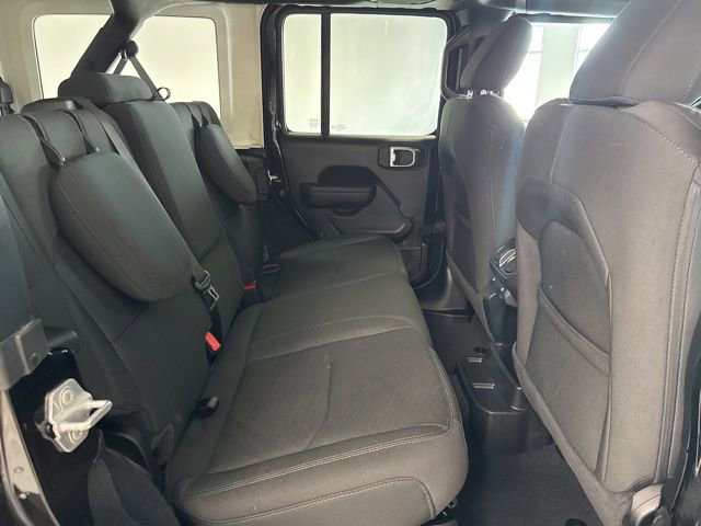 Used 2023 Jeep Wrangler Unlimited w/ Cold Weather Group image 28